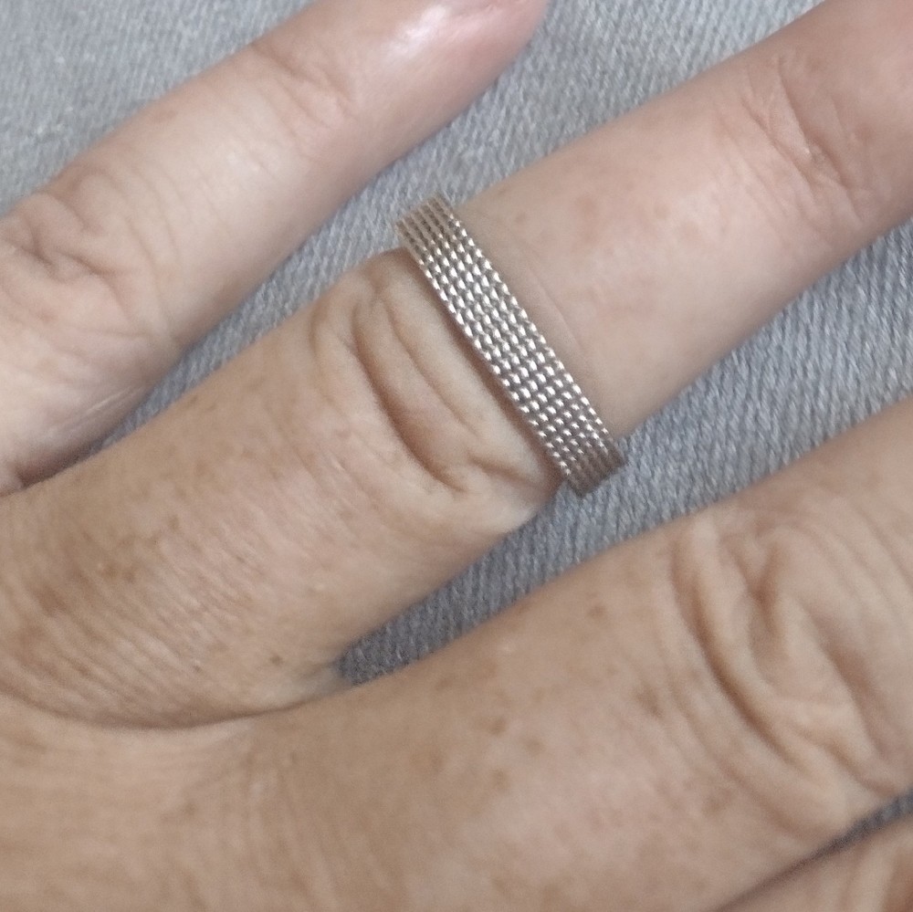 NEW Unisex 316-L Stainless Steel Mesh Band (7.0/7.5)